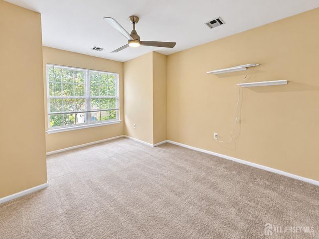 95 Ashford Drive, Plainsboro, NJ 08536