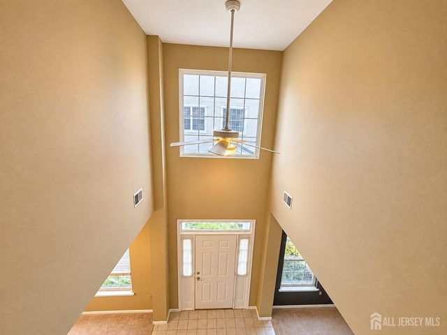 95 Ashford Drive, Plainsboro, NJ 08536