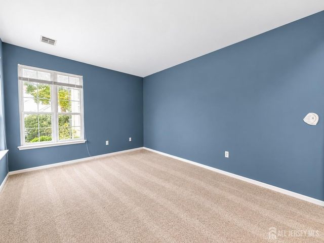 95 Ashford Drive, Plainsboro, NJ 08536