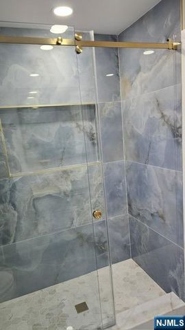 441 9th Street, Newark, NJ 07103