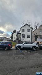 441 9th Street, Newark, NJ 07103