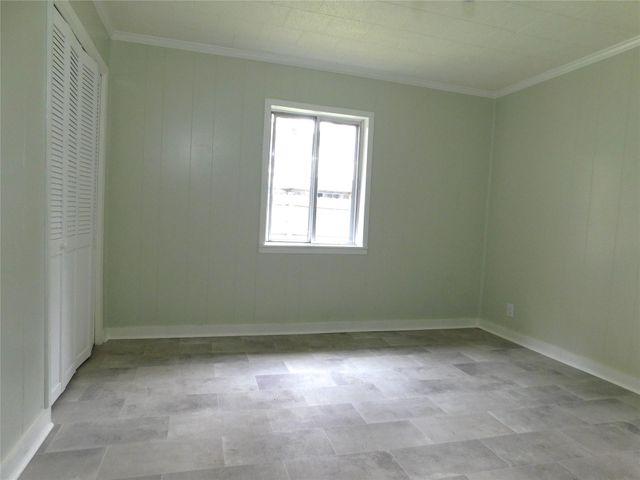 618 Temple Street, Woodville, TX 75979