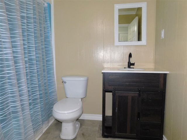 618 Temple Street, Woodville, TX 75979