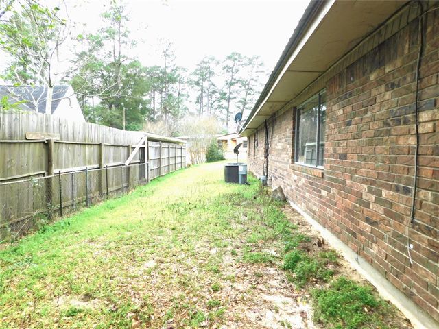 618 Temple Street, Woodville, TX 75979