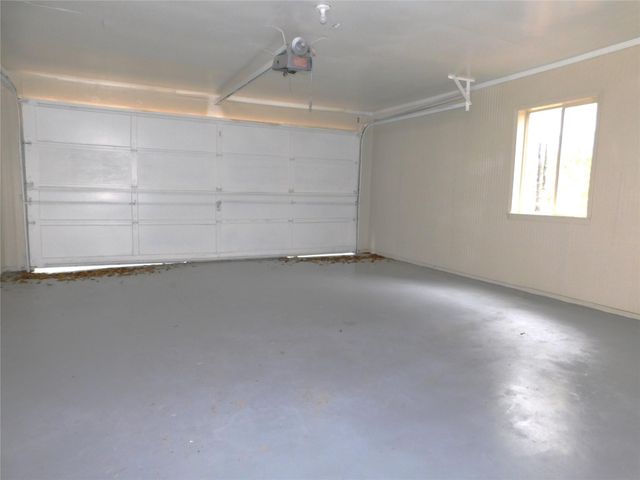 618 Temple Street, Woodville, TX 75979