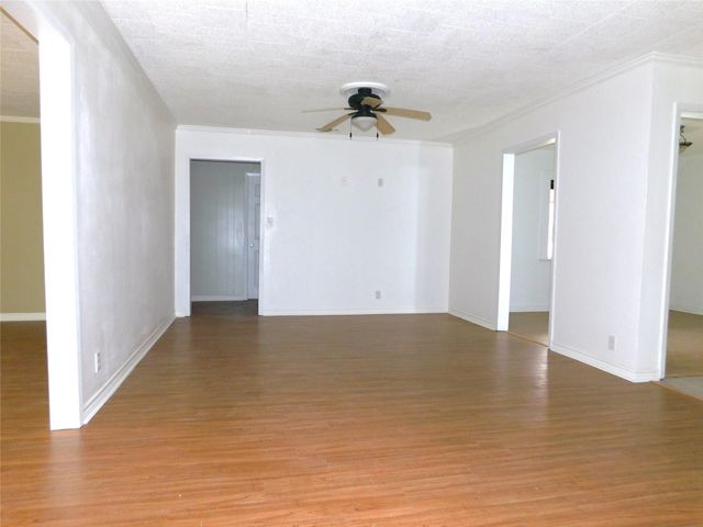 618 Temple Street, Woodville, TX 75979