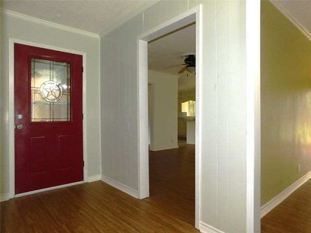 618 Temple Street, Woodville, TX 75979