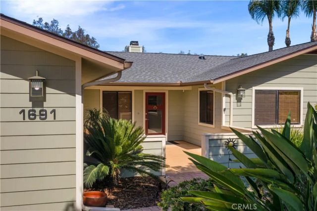 1691 Pepper Tree, Fallbrook, CA 92028