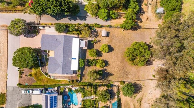1691 Pepper Tree, Fallbrook, CA 92028
