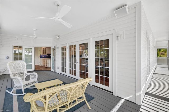 290 Southwinds DR, Sanibel, FL 33957