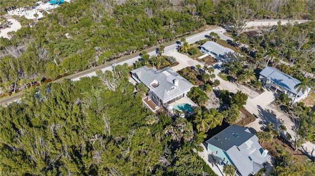 290 Southwinds DR, Sanibel, FL 33957