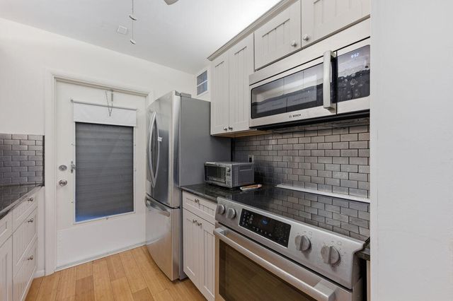 101 Doolen Court 307, North Palm Beach, FL 33408