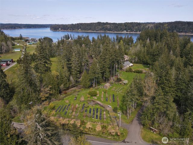 11 E Geist Point Road, Shelton, WA 98584