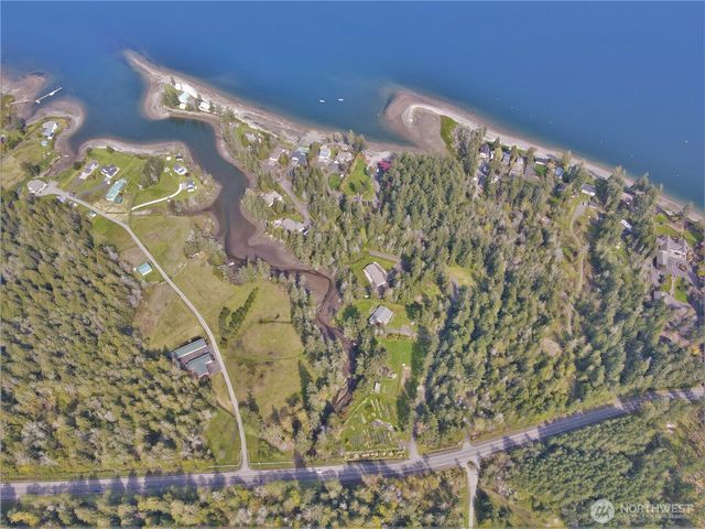 11 E Geist Point Road, Shelton, WA 98584