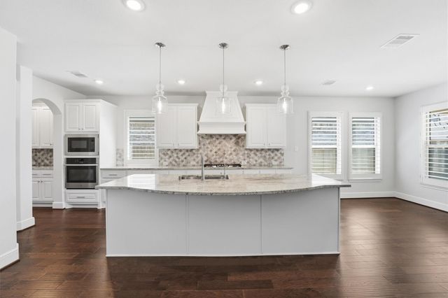 18011 Zagranski Cedar, Cypress, TX 77433