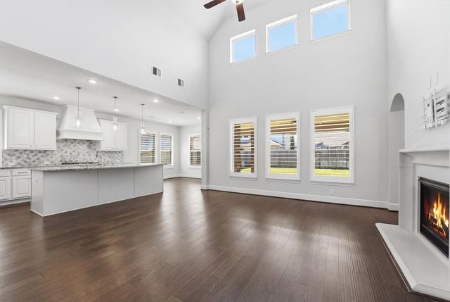 18011 Zagranski Cedar, Cypress, TX 77433