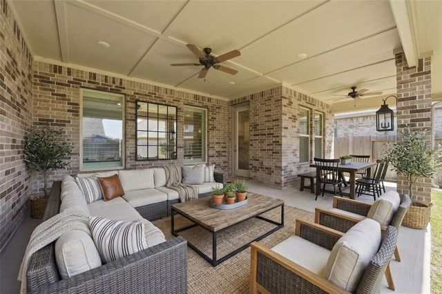 18011 Zagranski Cedar, Cypress, TX 77433