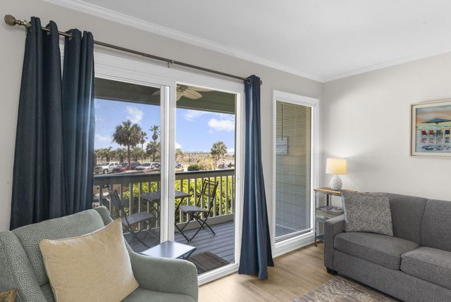 1300 Ocean Boulevard 140, Isle Of Palms, SC 29451