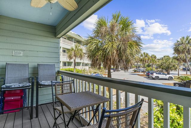 1300 Ocean Boulevard 140, Isle Of Palms, SC 29451