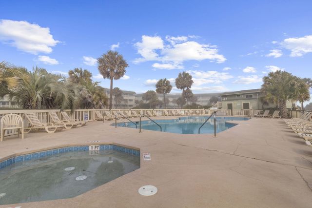 1300 Ocean Boulevard 140, Isle Of Palms, SC 29451