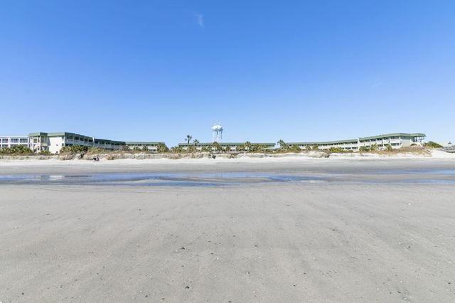 1300 Ocean Boulevard 140, Isle Of Palms, SC 29451