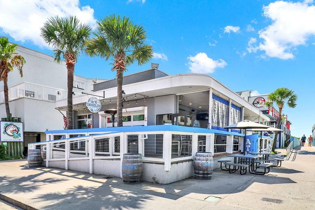 1300 Ocean Boulevard 140, Isle Of Palms, SC 29451
