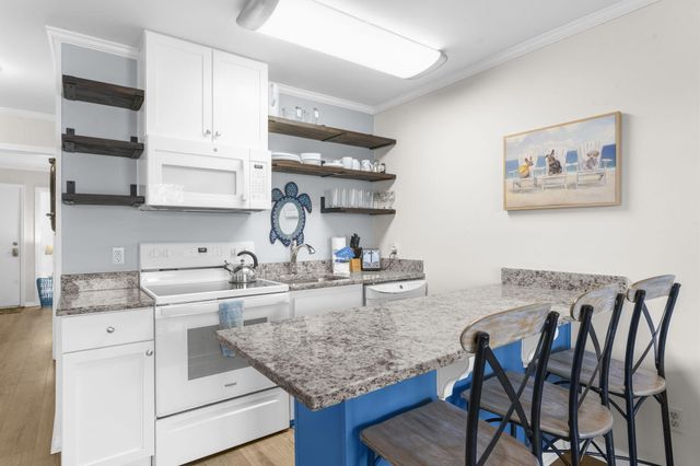 1300 Ocean Boulevard 140, Isle Of Palms, SC 29451