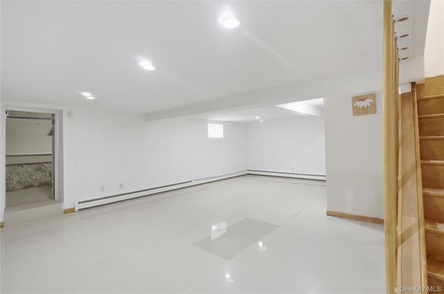2934 161st Street, Flushing, NY 11358
