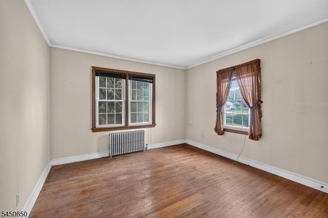 253 Chestnut St, Bound Brook Boro, NJ 08805