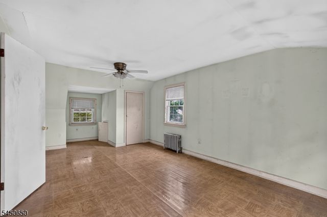 253 Chestnut St, Bound Brook Boro, NJ 08805