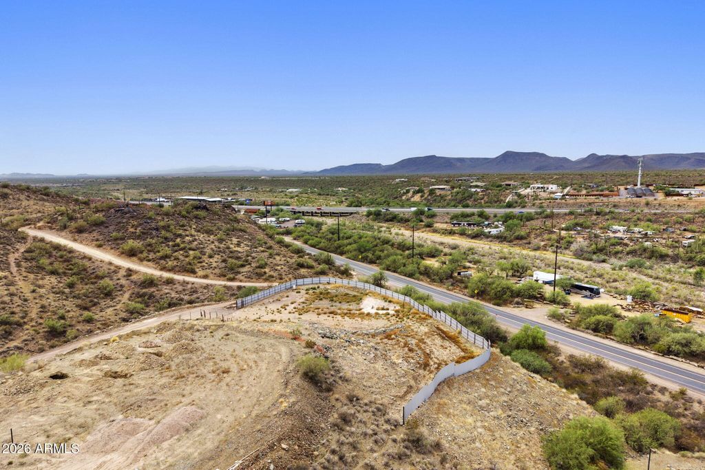 46605 N BLACK CANYON Highway 0, New River, AZ 85087 — photo 3