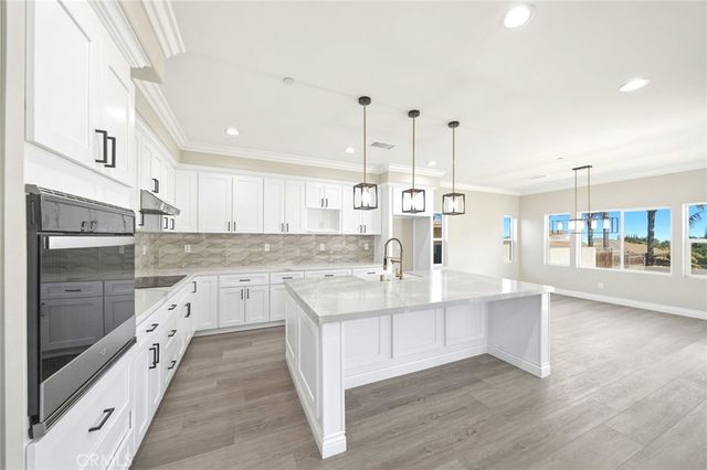 14388 Dove Canyon Drive, Riverside, CA 92503