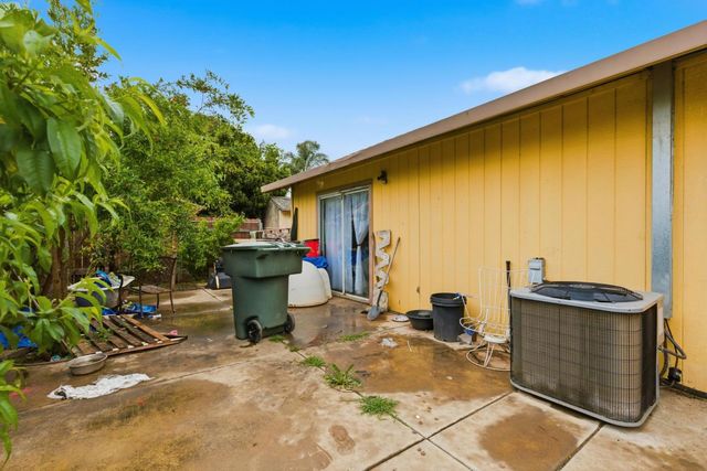 4273 Olivehurst Ave, Olivehurst, CA 95961