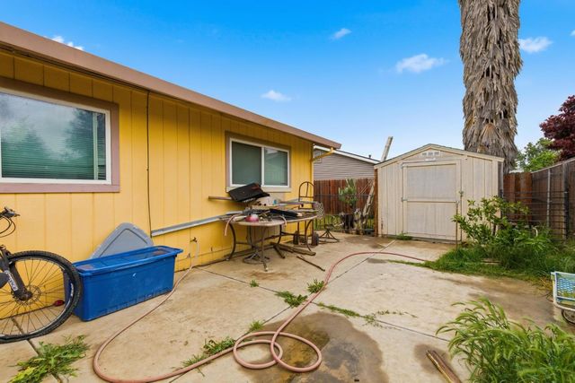 4273 Olivehurst Ave, Olivehurst, CA 95961