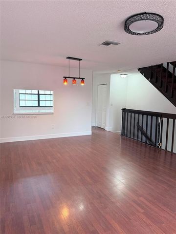 9850 Hammocks Boulevard 107, Miami, FL 33196