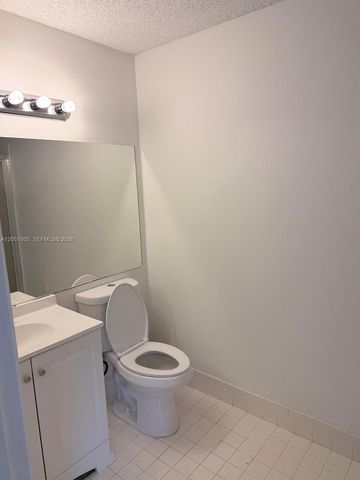 9850 Hammocks Boulevard 107, Miami, FL 33196