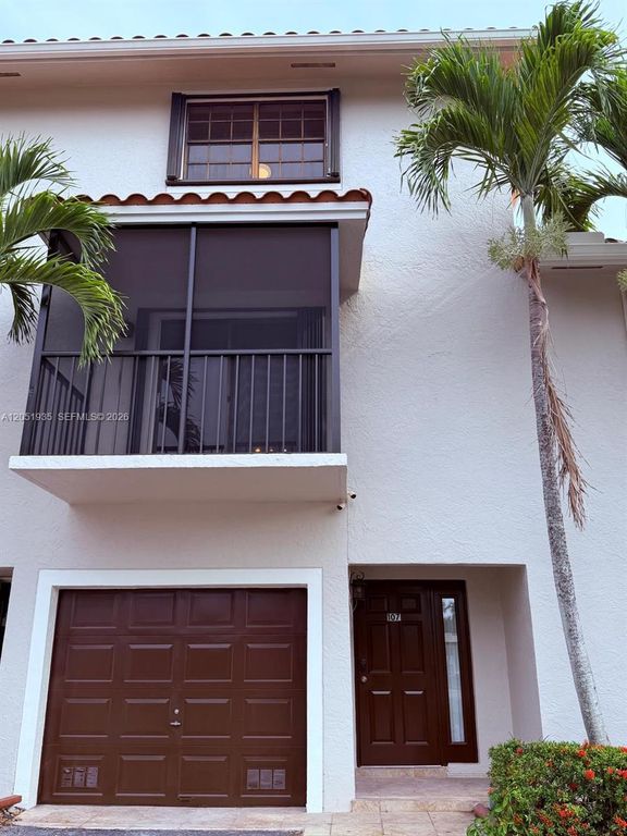 9850 Hammocks Boulevard 107, Miami, FL 33196