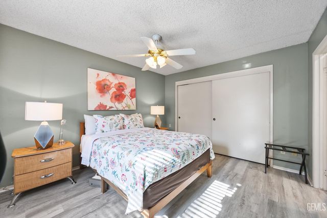 5101 Dunsmuir Road 13, Bakersfield, CA 93309