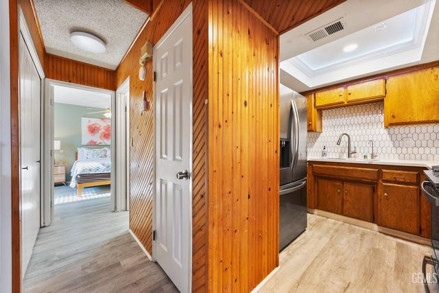 5101 Dunsmuir Road 13, Bakersfield, CA 93309