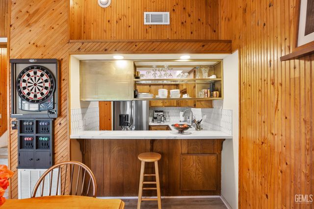 5101 Dunsmuir Road 13, Bakersfield, CA 93309