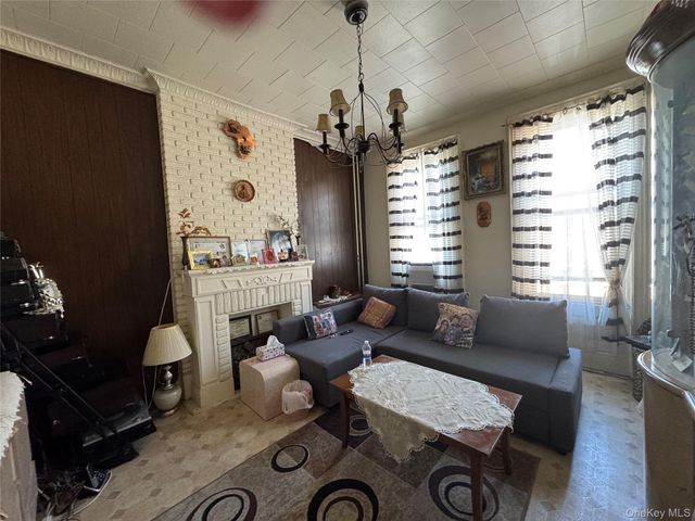 1824 George Street, Ridgewood, NY 11385