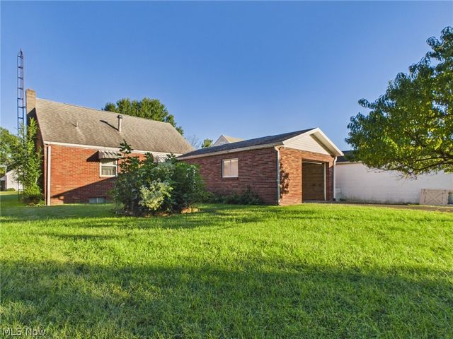 3007 10th Avenue, Vienna, WV 26105