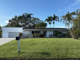 19420 SW 307th St, Homestead, FL 33030