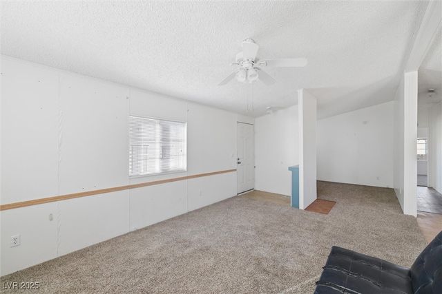 280 West Ferndell Street, Pahrump, NV 89048