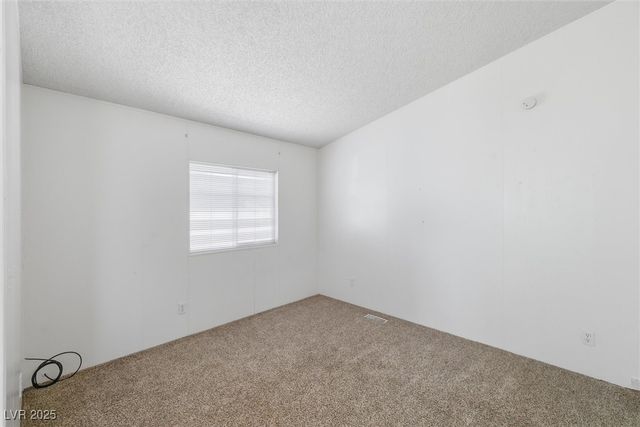 280 West Ferndell Street, Pahrump, NV 89048