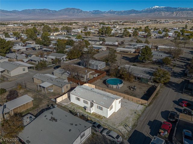 280 West Ferndell Street, Pahrump, NV 89048