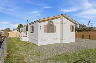 280 West Ferndell Street, Pahrump, NV 89048