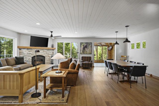 810 Rosemary Lane, Baraboo, WI 53913