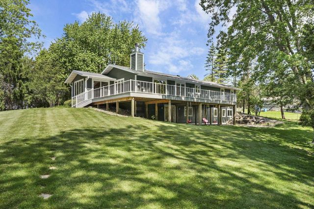 810 Rosemary Lane, Baraboo, WI 53913