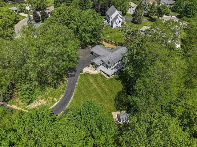 810 Rosemary Lane, Baraboo, WI 53913